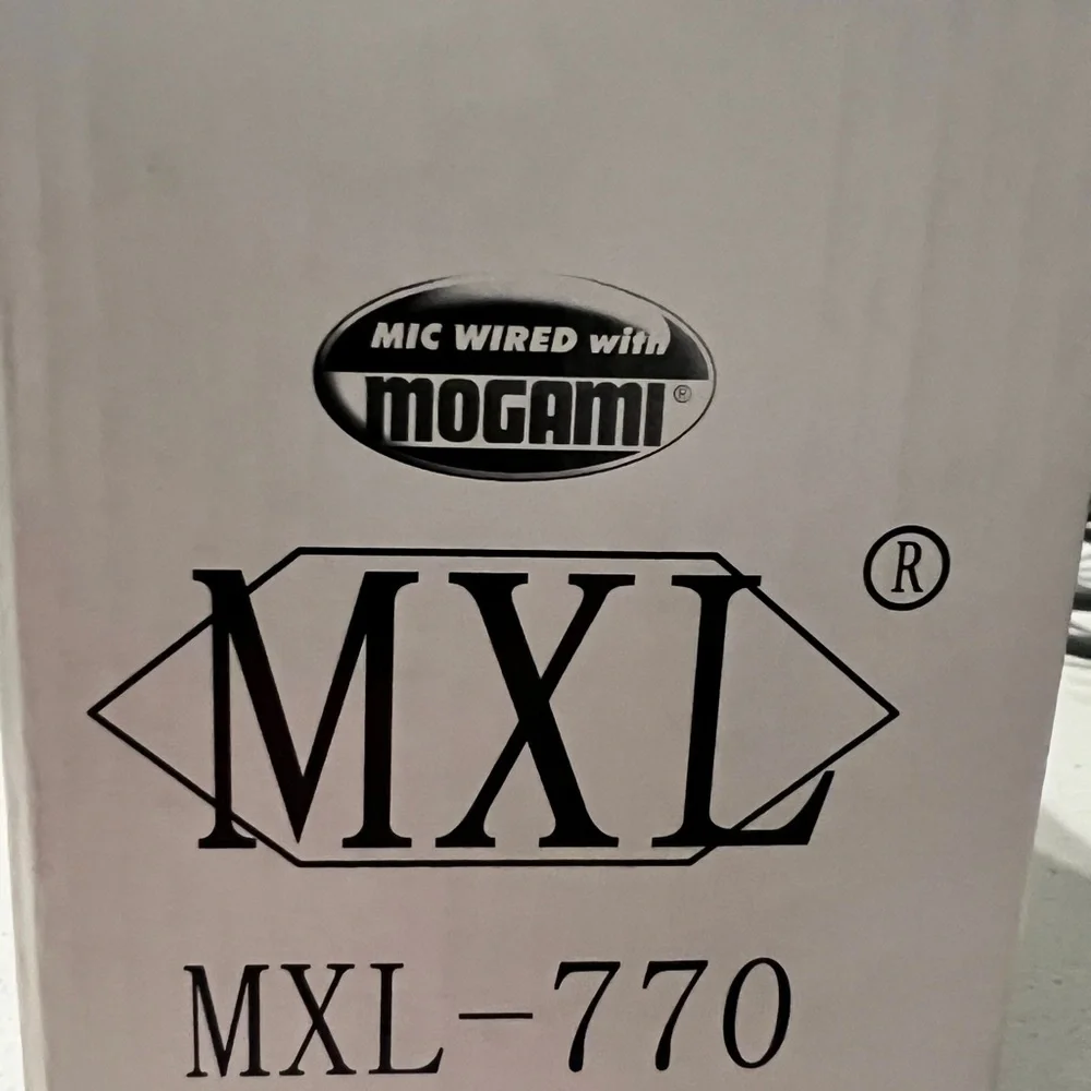 MXL 770 Black Microphone with Case